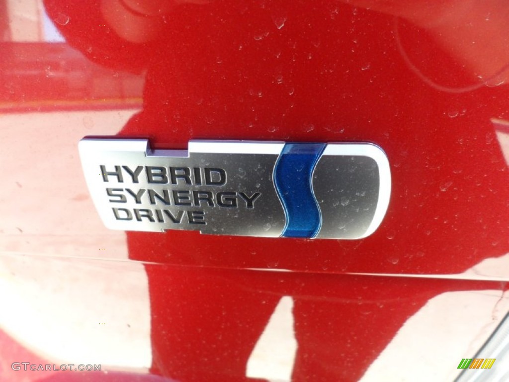 2011 Prius Hybrid II - Barcelona Red Metallic / Bisque photo #17
