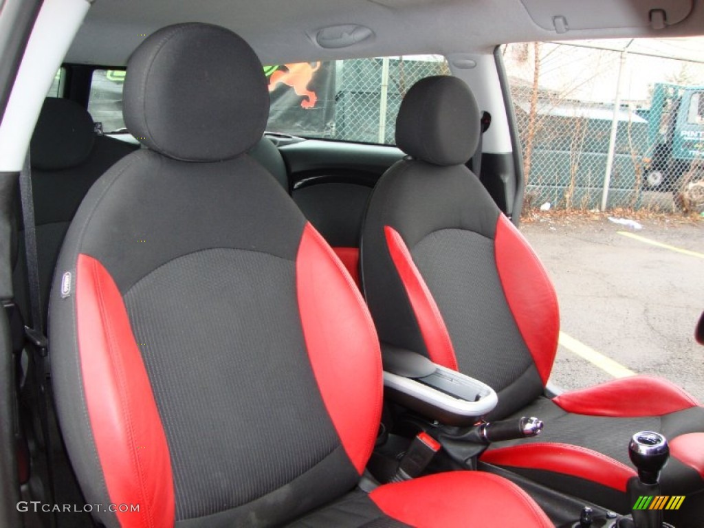 Black/Rooster Red Interior 2009 Mini Cooper S Clubman Photo #60276446