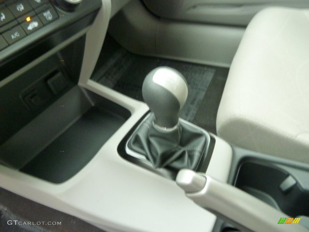 2012 Honda Civic LX Sedan 5 Speed Manual Transmission Photo #60277019