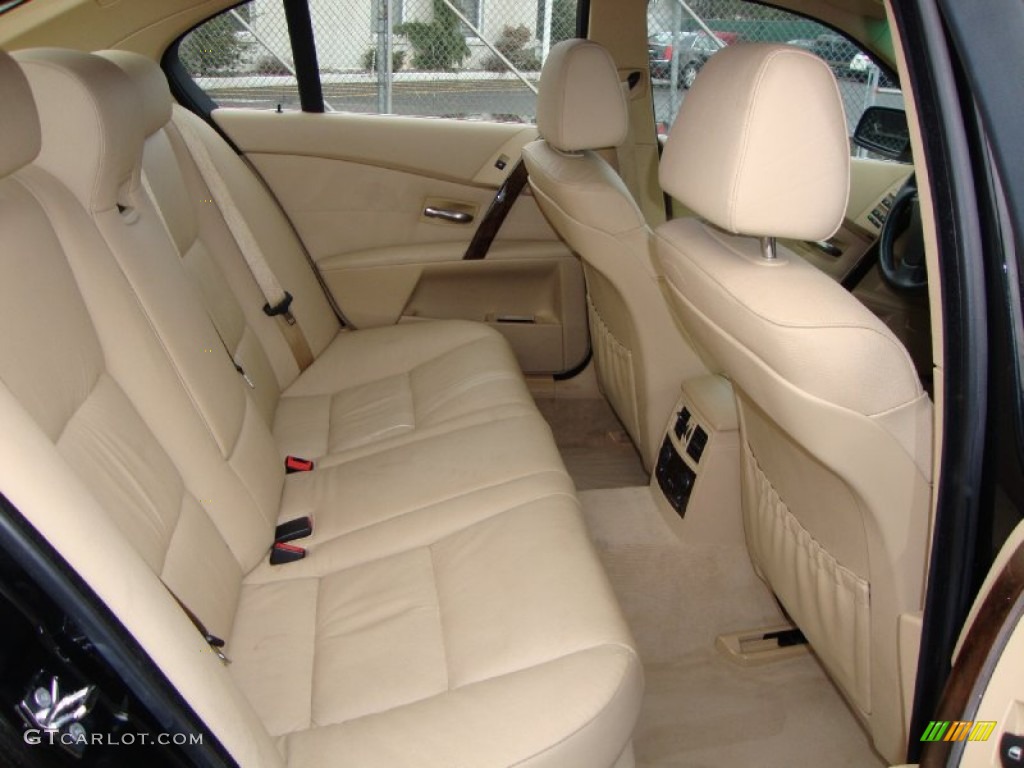 2007 BMW 5 Series 530xi Sedan Rear Seat Photo #60277136