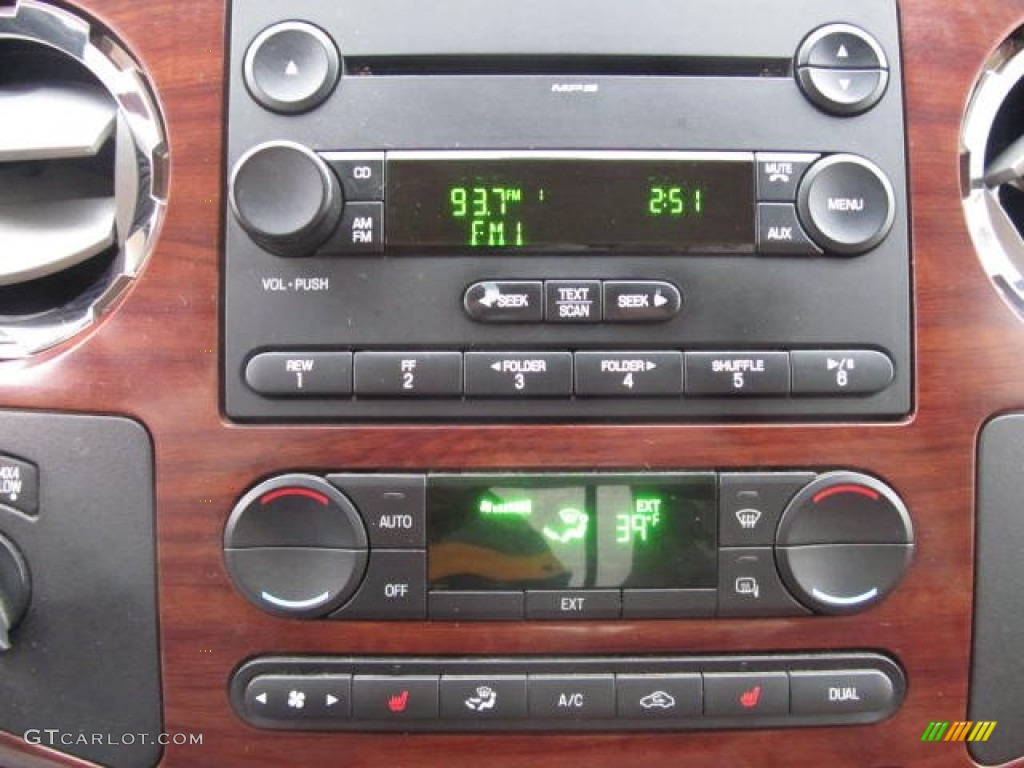 2008 Ford F450 Super Duty King Ranch Crew Cab 4x4 Dually Audio System Photos