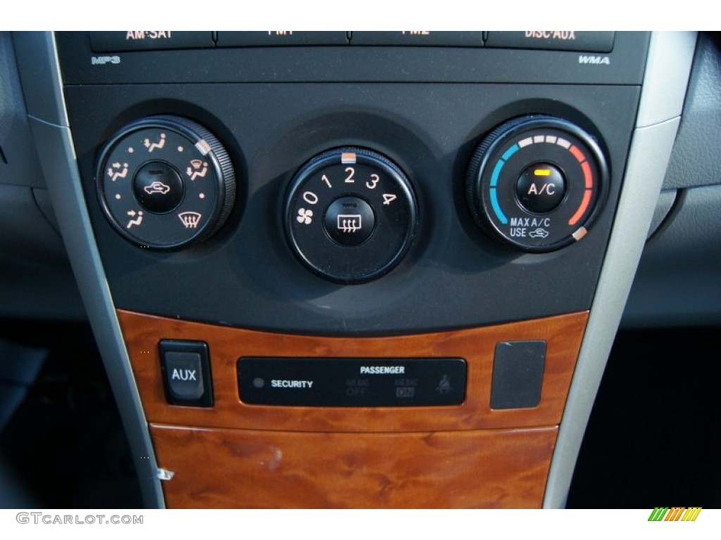 2009 Corolla XLE - Classic Silver Metallic / Ash photo #24