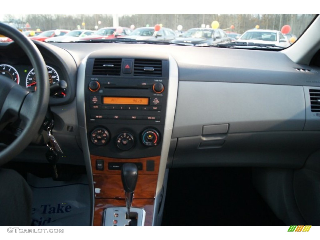 2009 Corolla XLE - Classic Silver Metallic / Ash photo #26