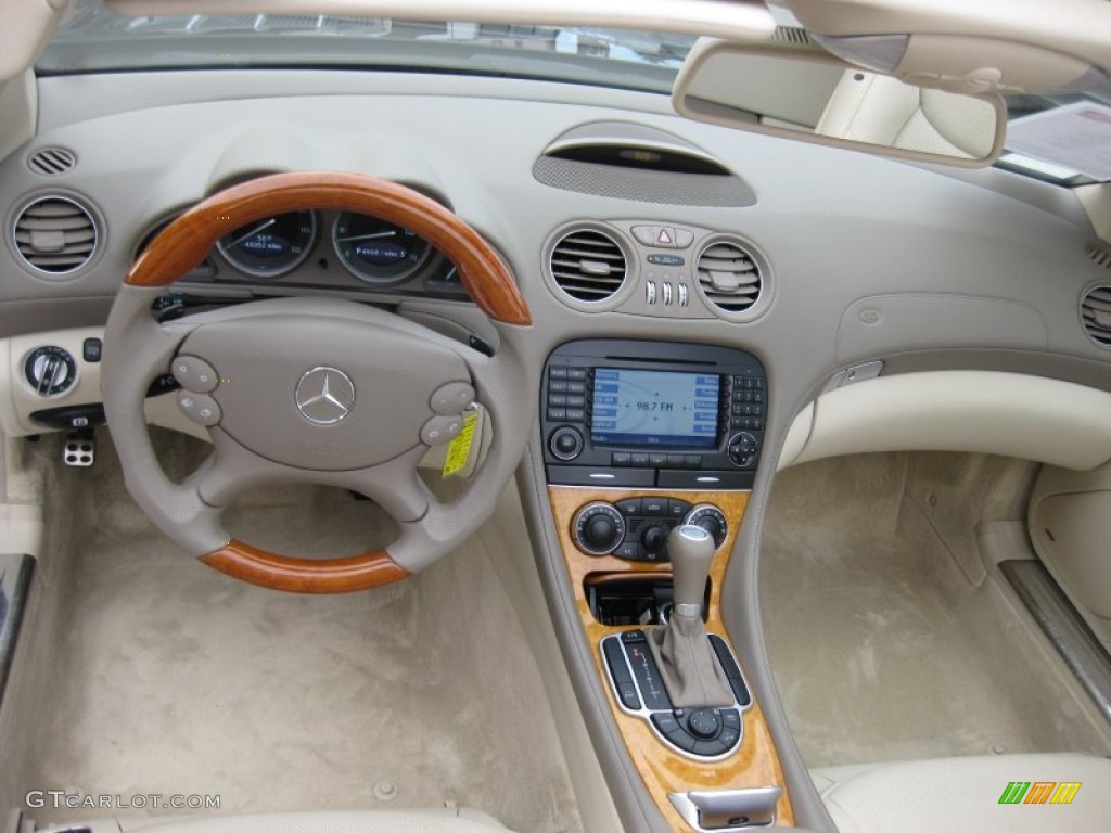 2007 Mercedes-Benz SL 550 Roadster Stone Dashboard Photo #60286133