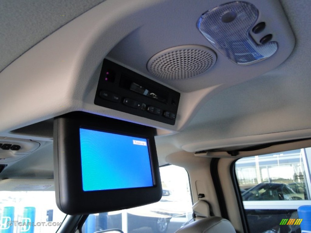 2003 Oldsmobile Silhouette Premiere Controls Photos