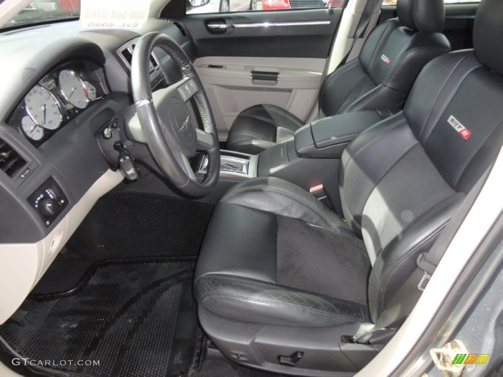 Dark Slate Gray/Light Graystone Interior 2006 Chrysler 300 C SRT8 Photo #60288464