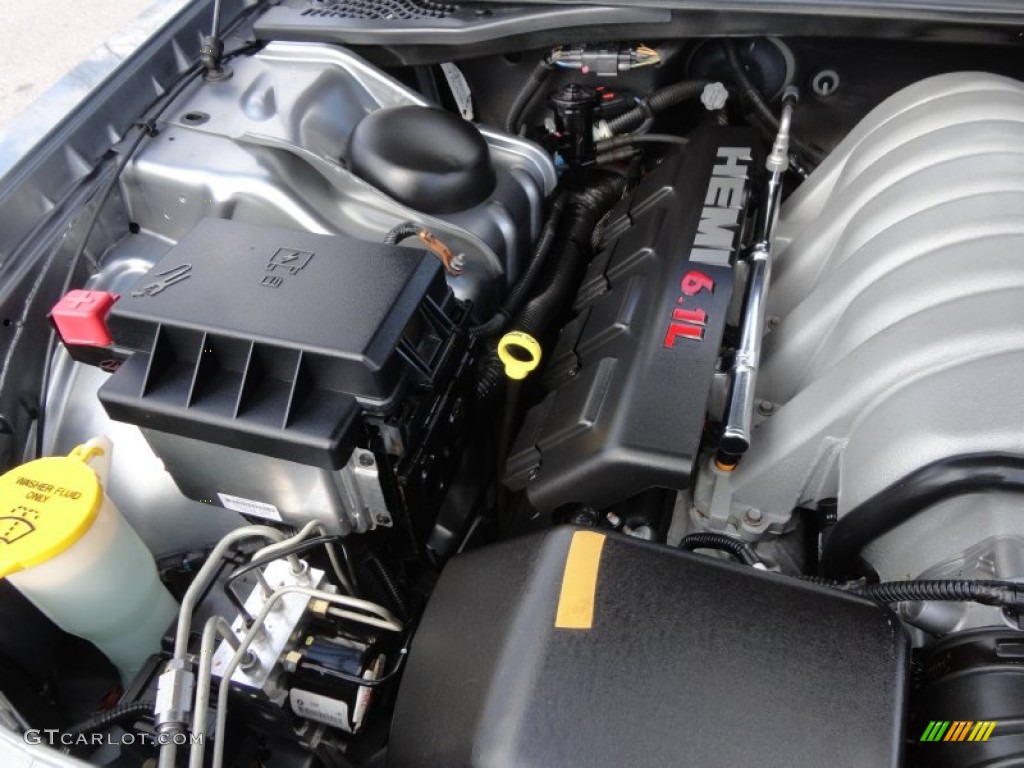 2006 Chrysler 300 C SRT8 6.1 Liter SRT HEMI OHV 16-Valve V8 Engine Photo #60288559