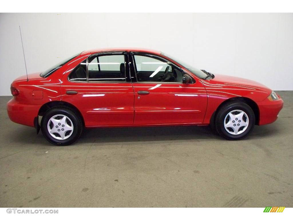 2004 Cavalier Sedan - Victory Red / Graphite photo #3