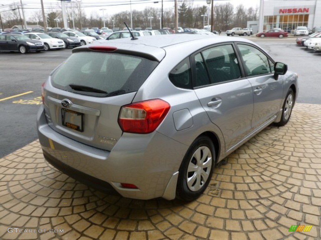 2012 Impreza 2.0i 5 Door - Ice Silver Metallic / Black photo #7