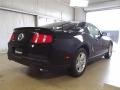 Black - Mustang V6 Coupe Photo No. 4