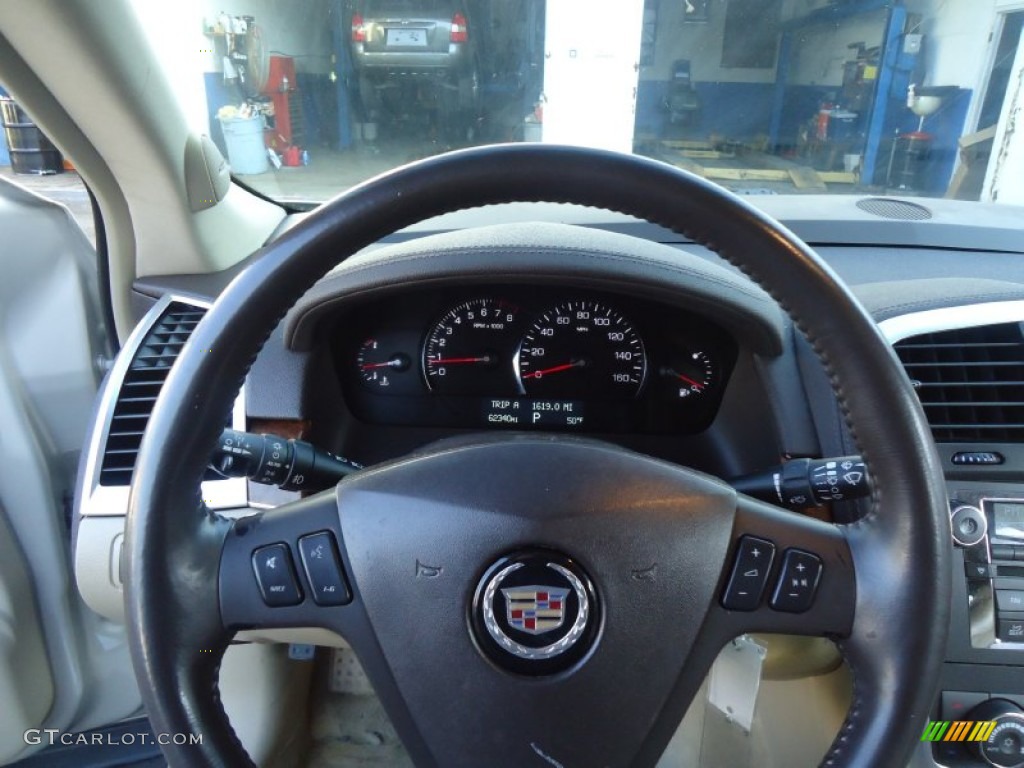 2007 SRX 4 V6 AWD - Gold Mist / Cashmere photo #29