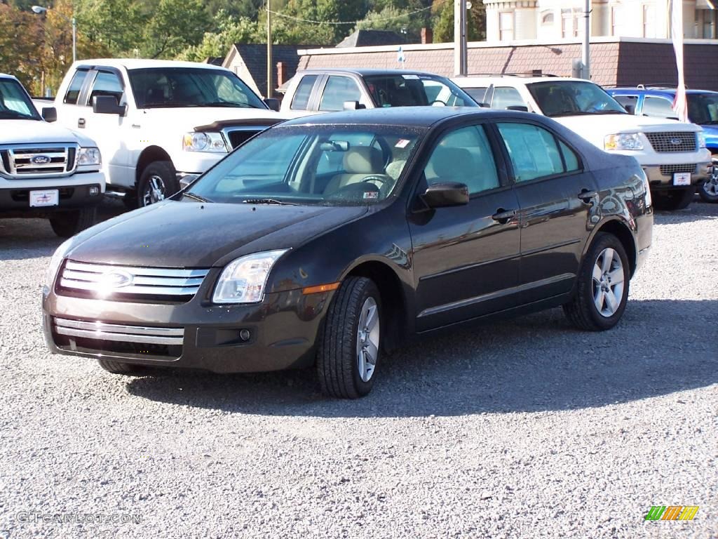 2006 Fusion SE V6 - Charcoal Beige Metallic / Camel photo #1