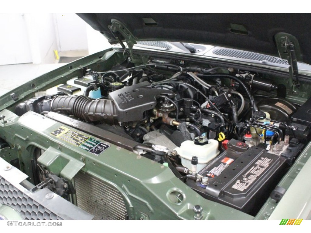 2002 Ford Explorer Sport Trac 4x4 Engine Photos