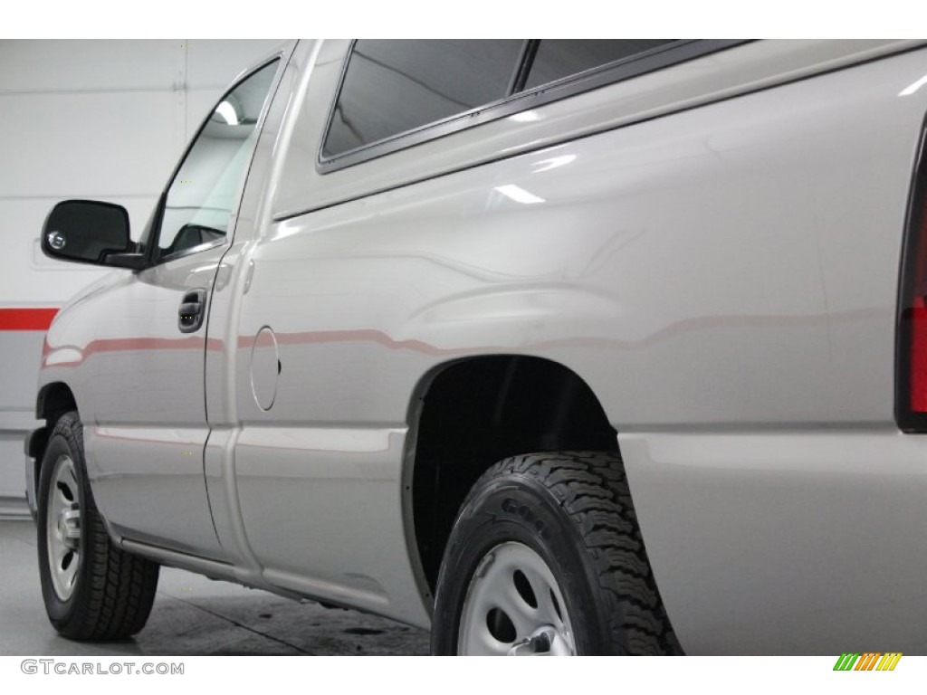 2007 Silverado 1500 Classic Regular Cab - Doeskin Tan / Dark Charcoal photo #23