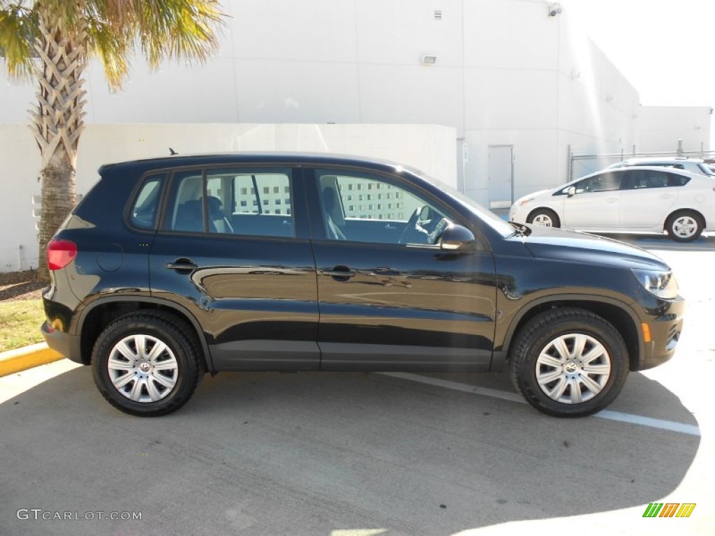 2012 Tiguan S - Deep Black Metallic / Black photo #8