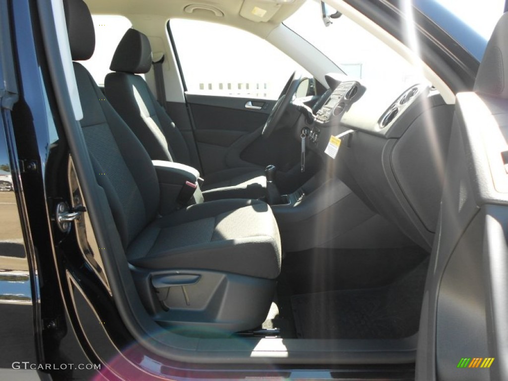 2012 Tiguan S - Deep Black Metallic / Black photo #13