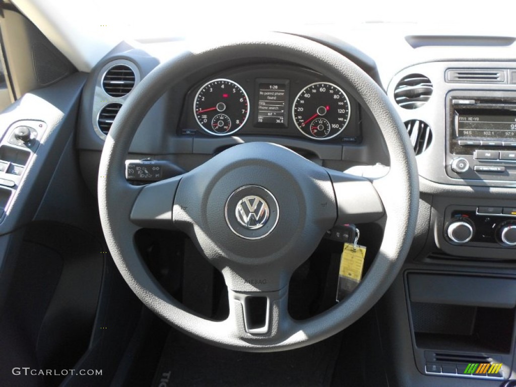 2012 Tiguan S - Deep Black Metallic / Black photo #16