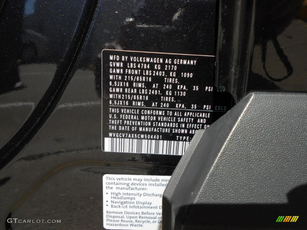 2012 Tiguan S - Deep Black Metallic / Black photo #22