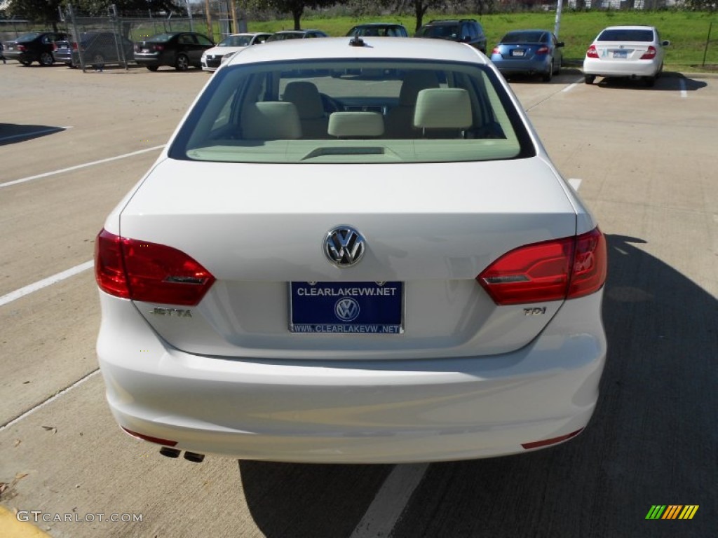 2012 Jetta TDI Sedan - Candy White / Cornsilk Beige photo #6