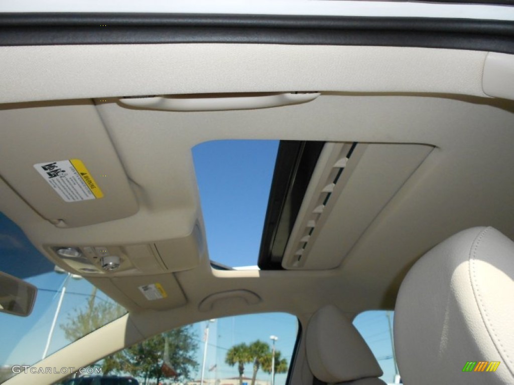 2012 Jetta TDI Sedan - Candy White / Cornsilk Beige photo #21