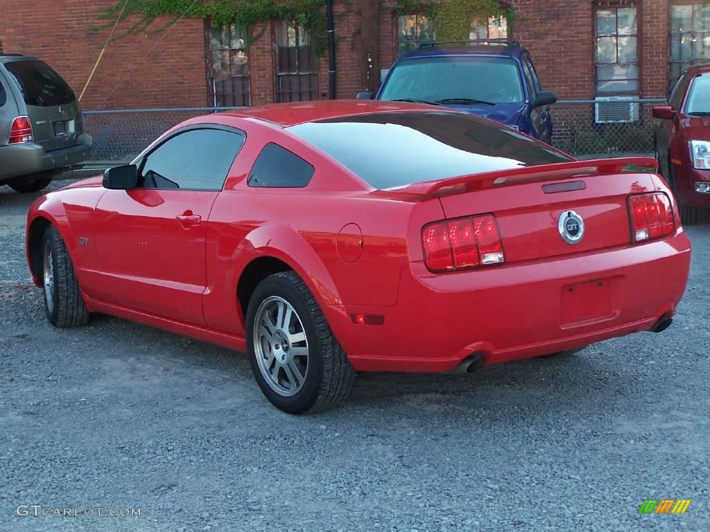 2006 Mustang GT Premium Coupe - Torch Red / Red/Dark Charcoal photo #5