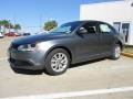 2012 Platinum Gray Metallic Volkswagen Jetta SE Sedan  photo #3