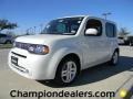 White Pearl 2011 Nissan Cube 1.8 SL