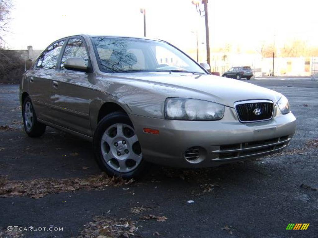 2002 Elantra GLS Sedan - Champagne Beige / Beige photo #3