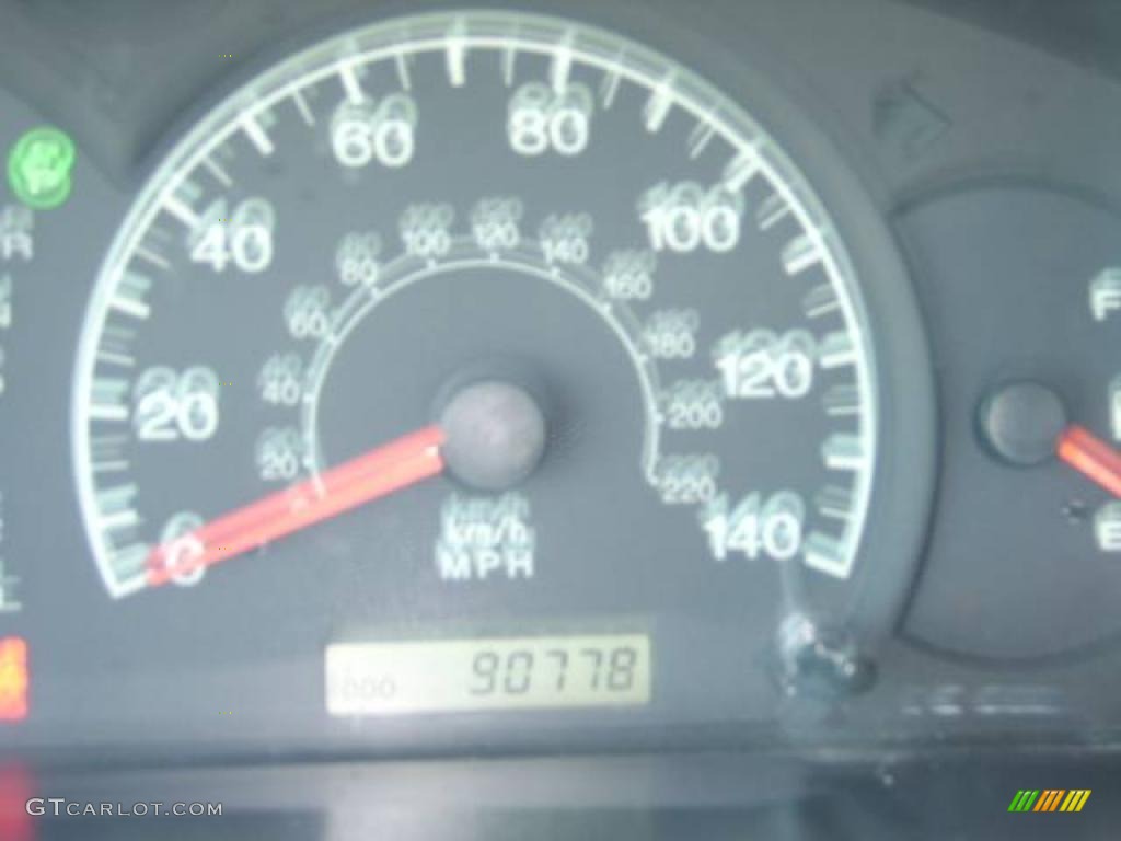 2002 Elantra GLS Sedan - Champagne Beige / Beige photo #10