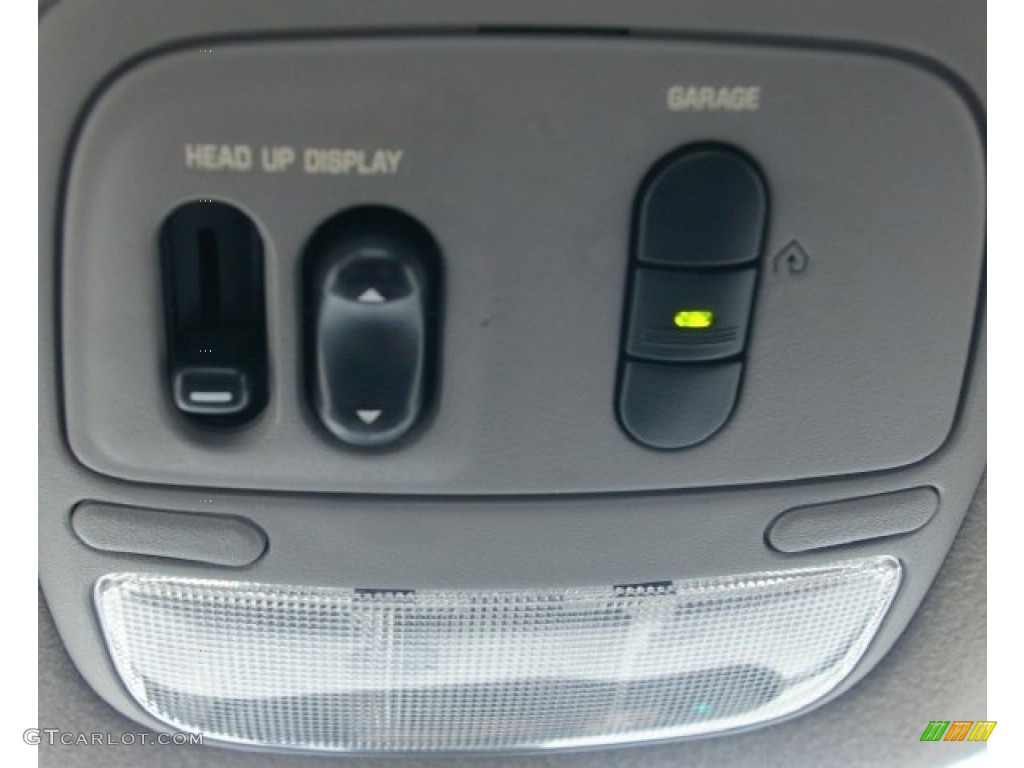 2003 Park Avenue  - White Diamond / Medium Gray photo #5