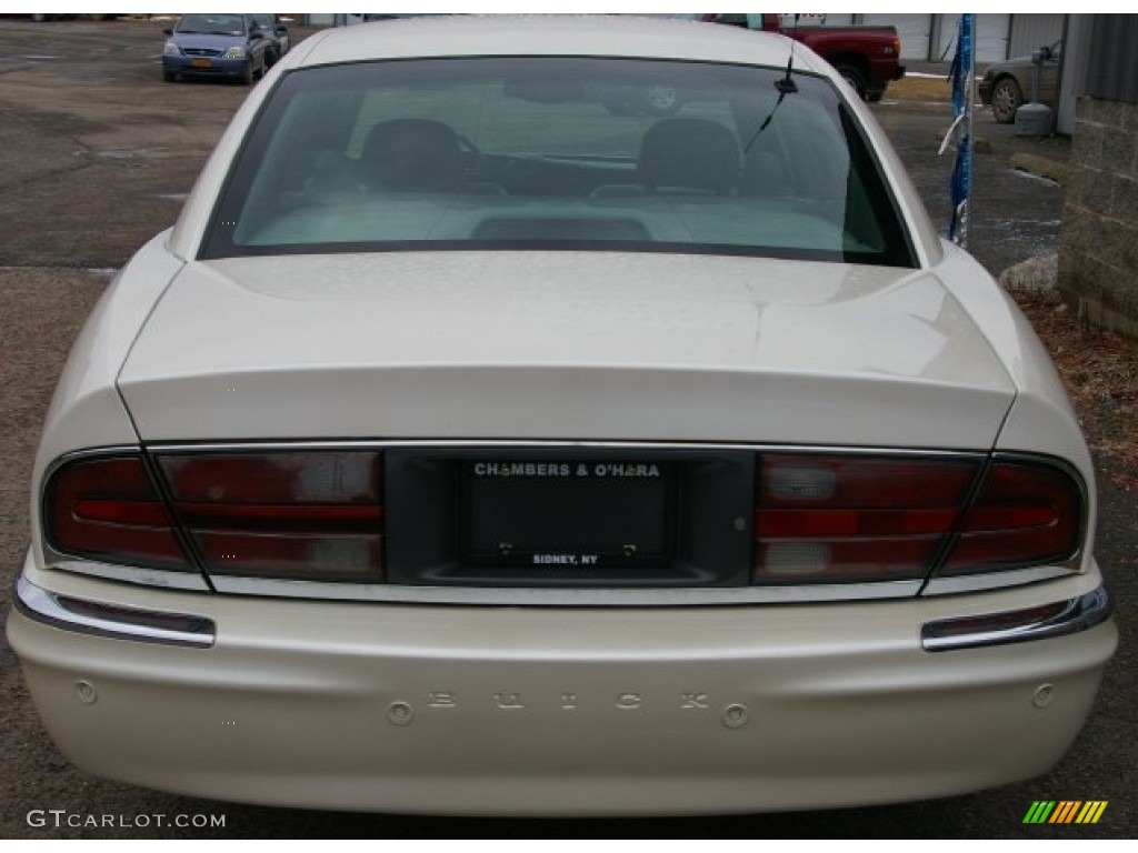 2003 Park Avenue  - White Diamond / Medium Gray photo #10