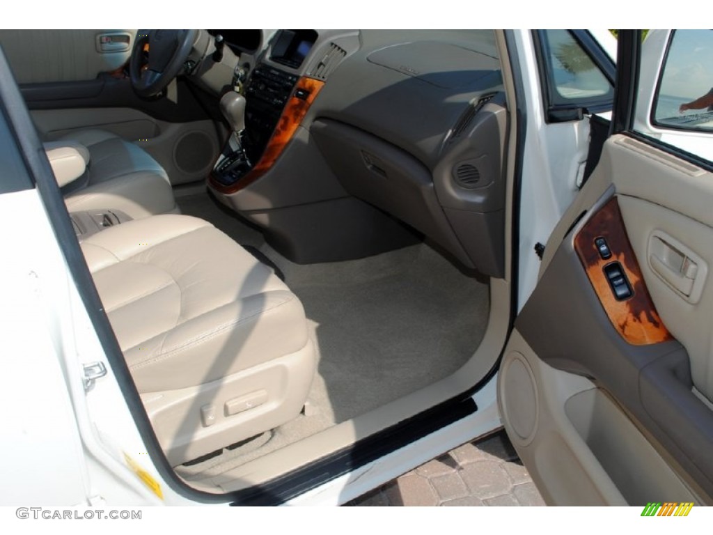 2000 RX 300 AWD - Pearl White / Ivory photo #30