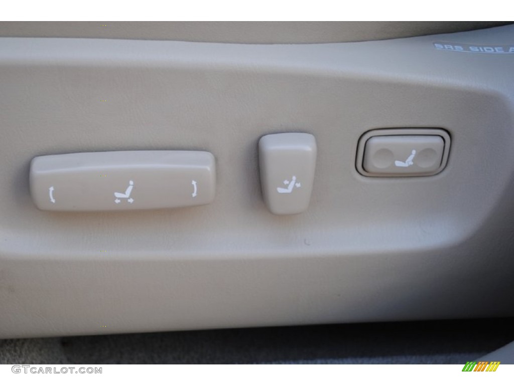 2000 RX 300 AWD - Pearl White / Ivory photo #51