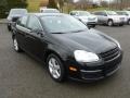 Black - Jetta SE Sedan Photo No. 1