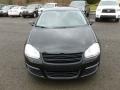 Black - Jetta SE Sedan Photo No. 2