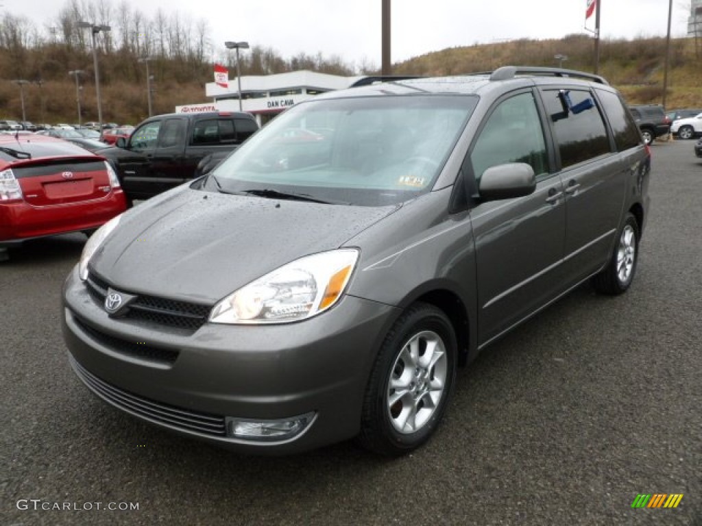 Phantom Gray Pearl 2005 Toyota Sienna XLE Exterior Photo #60311402