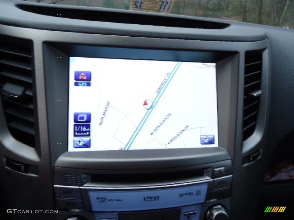 2012 Subaru Outback 3.6R Limited Navigation Photos