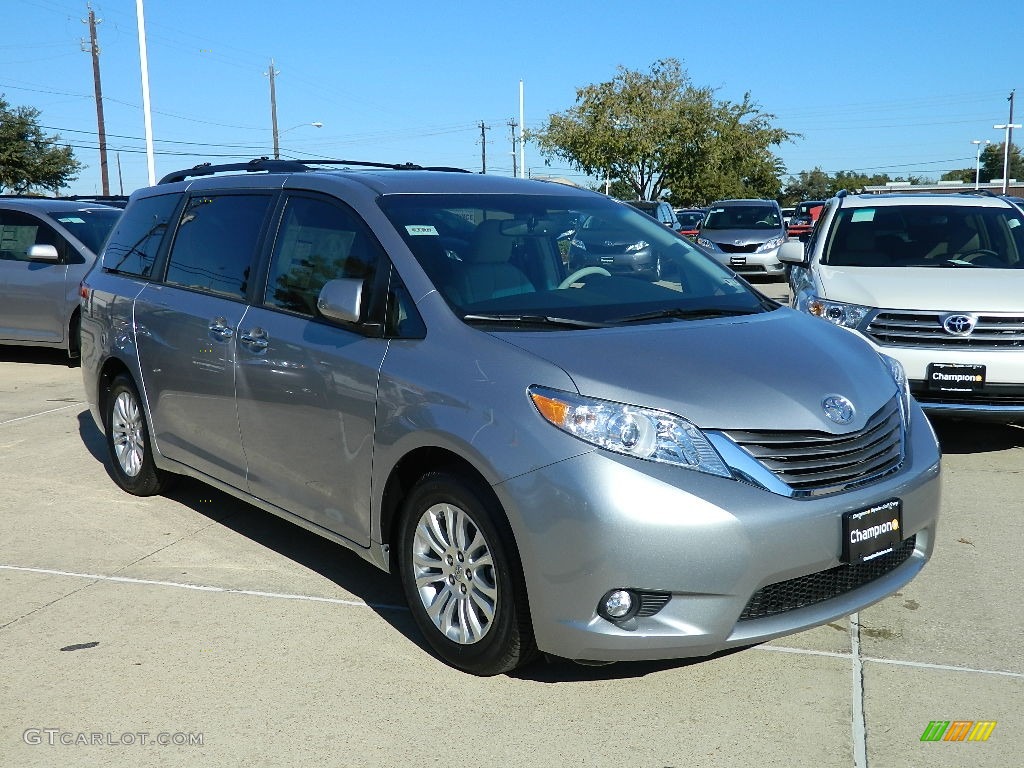 2012 Sienna XLE - Silver Sky Metallic / Light Gray photo #1