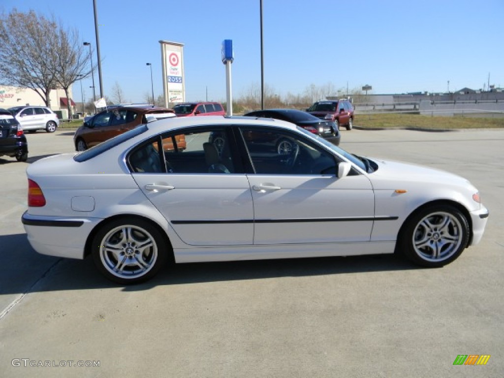 2005 3 Series 330i Sedan - Alpine White / Grey photo #3