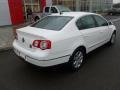 Candy White - Passat 2.0T Sedan Photo No. 11