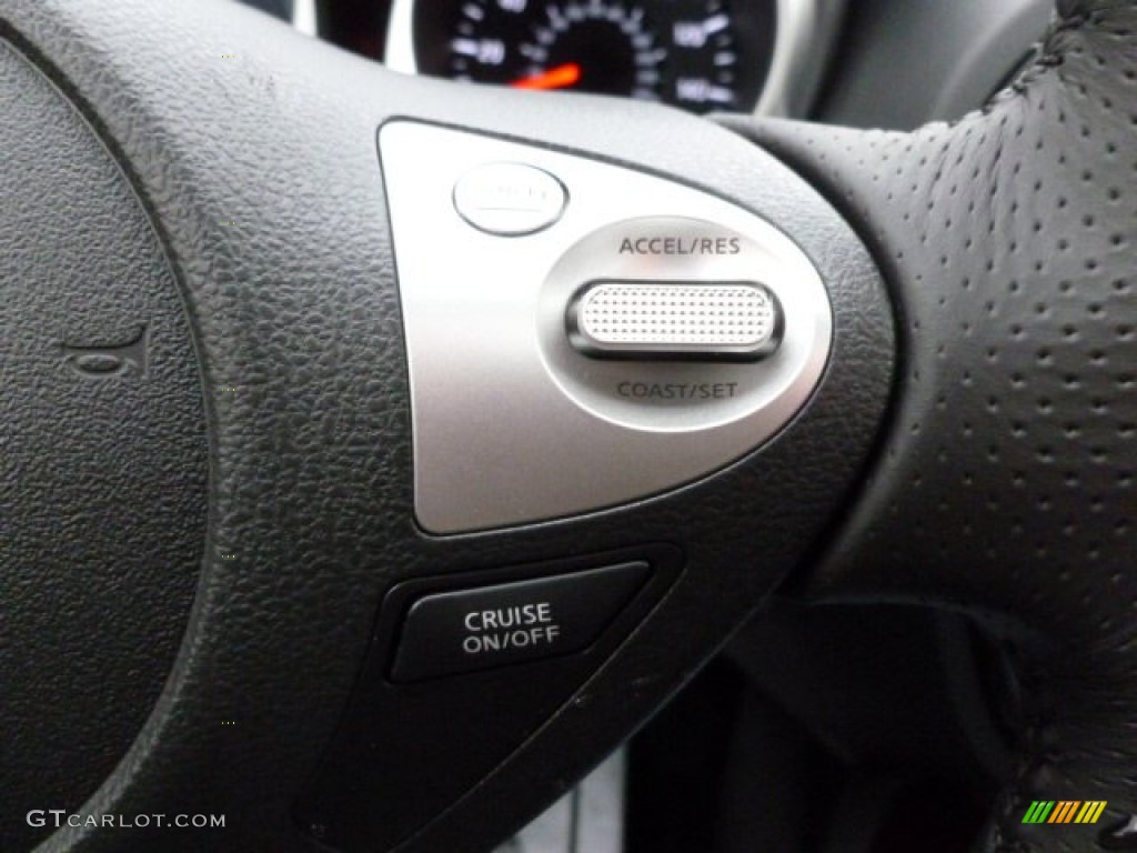 2012 Nissan Juke SL AWD Controls Photo #60317867