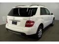 Alabaster White - ML 350 4Matic Photo No. 4