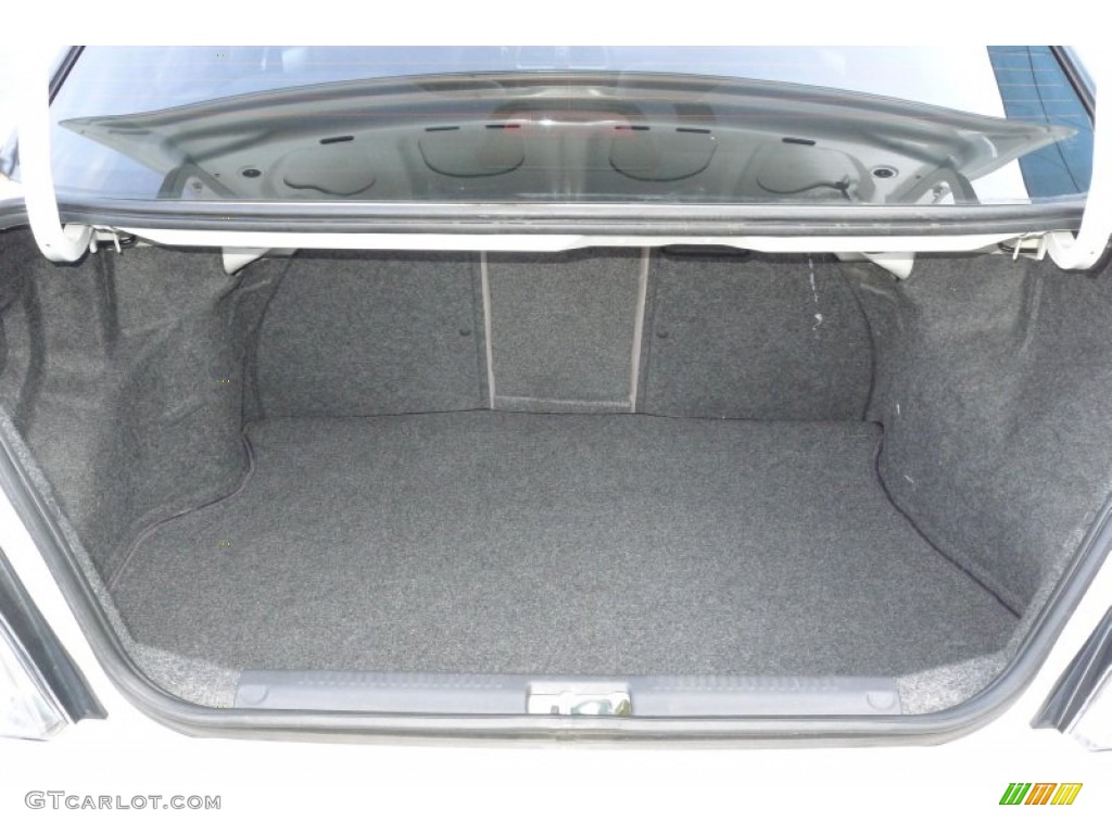 2007 Subaru Impreza WRX Sedan Trunk Photos