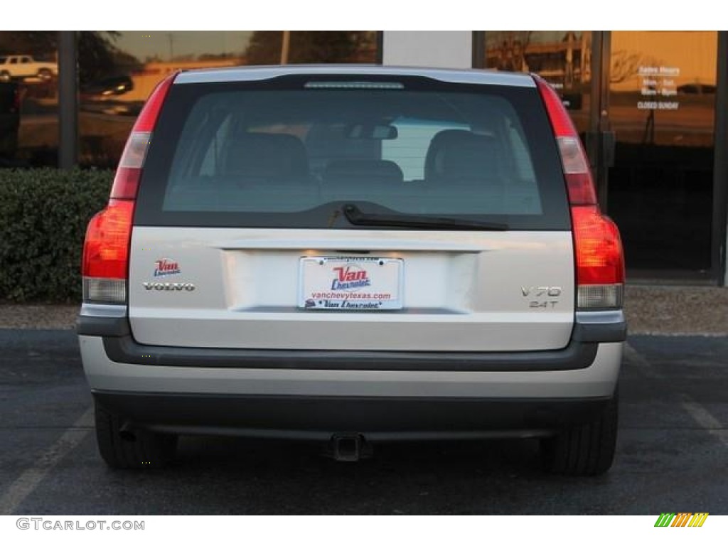 2003 V70 2.4T - Mystic Silver Metallic / Graphite photo #7