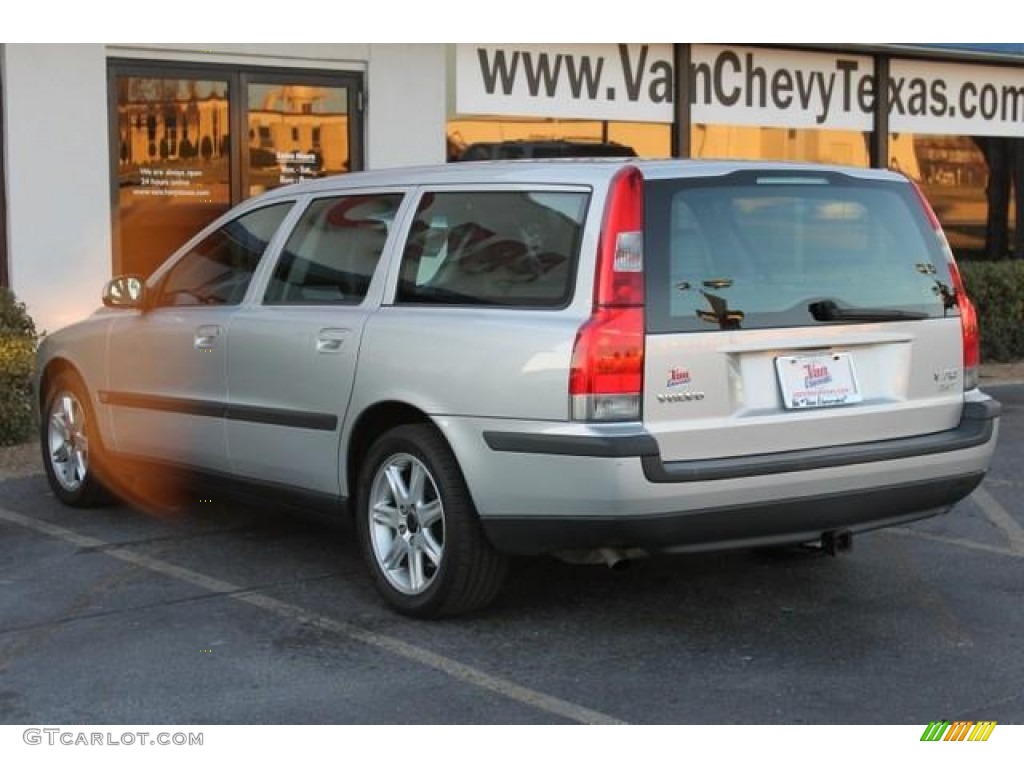 2003 V70 2.4T - Mystic Silver Metallic / Graphite photo #8
