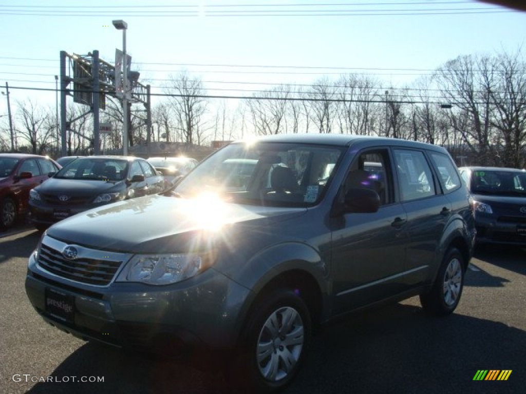 2010 Forester 2.5 X - Sage Green Metallic / Platinum photo #3