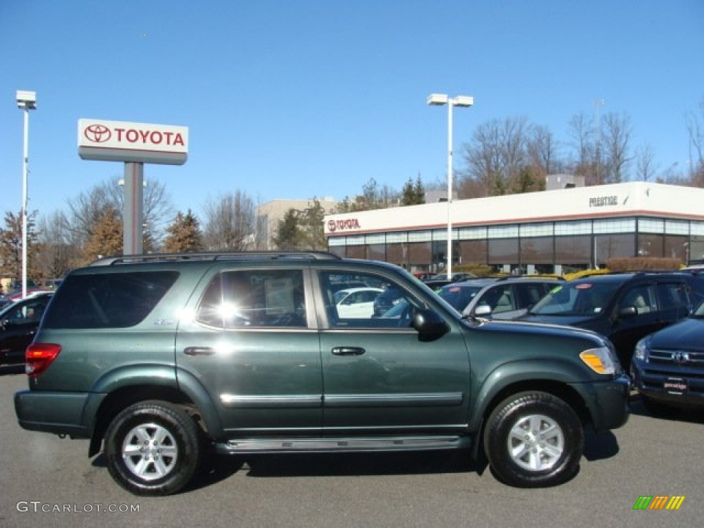 2006 Sequoia SR5 4WD - Timberland Mica / Taupe photo #1