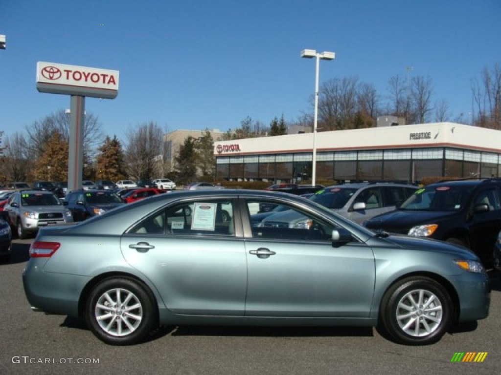 2011 Camry XLE V6 - Aloe Green Metallic / Bisque photo #1