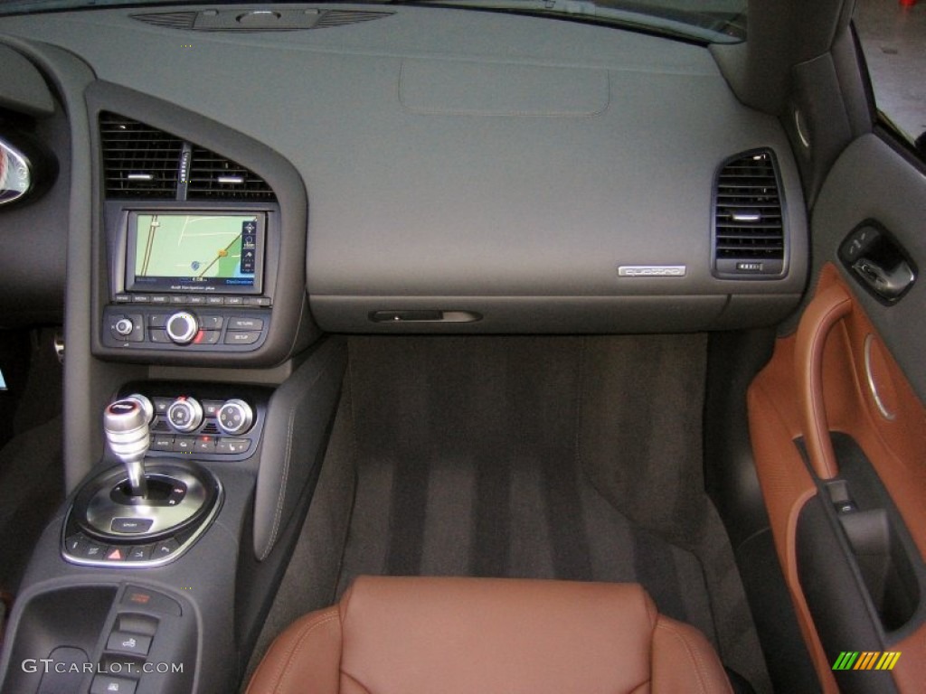 2011 Audi R8 Spyder 5.2 FSI quattro Nougat Brown Nappa Leather Dashboard Photo #60329741