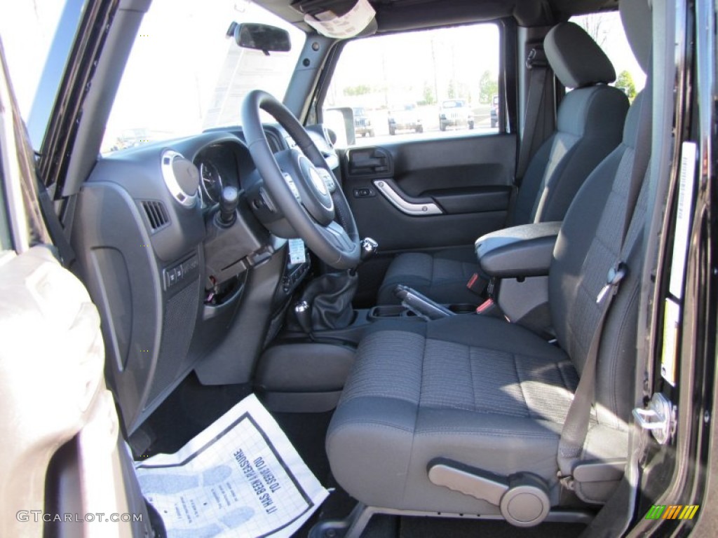 Black Interior 2012 Jeep Wrangler Unlimited Rubicon 4x4 Photo #60330875